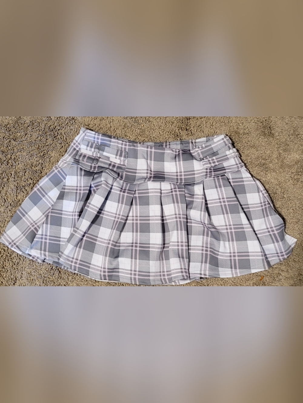 Plaid Pleated Skater Mini Skirt - Gray/White